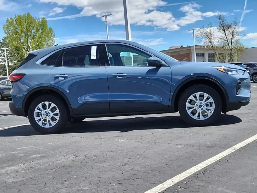 2024 Ford Escape Active photo 1
