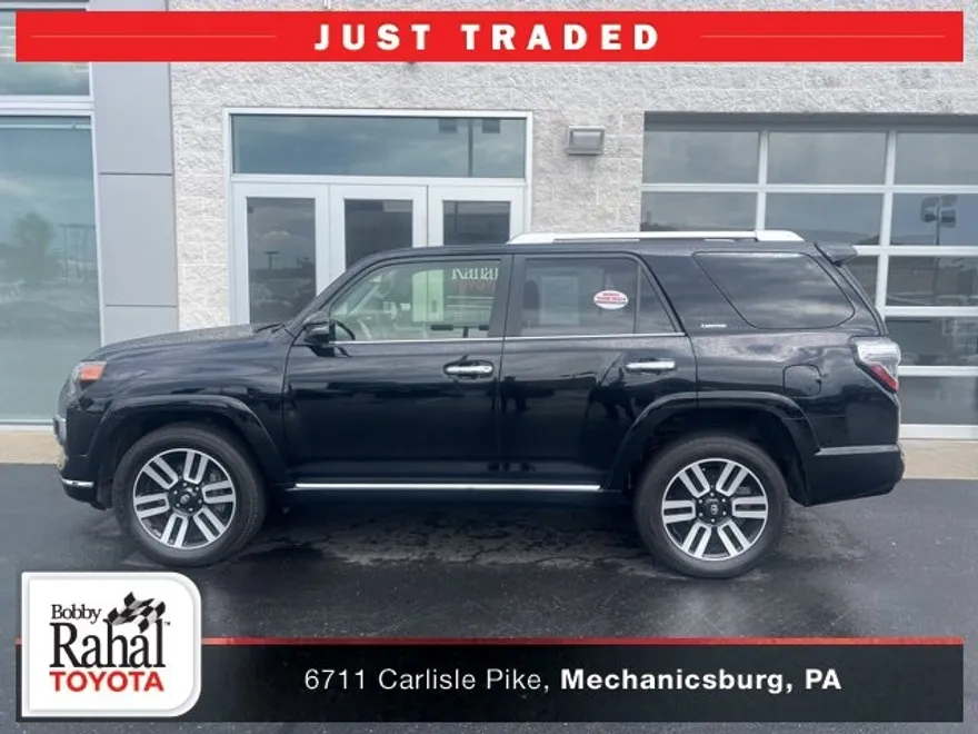 2023 Toyota 4Runner Limited photo 1