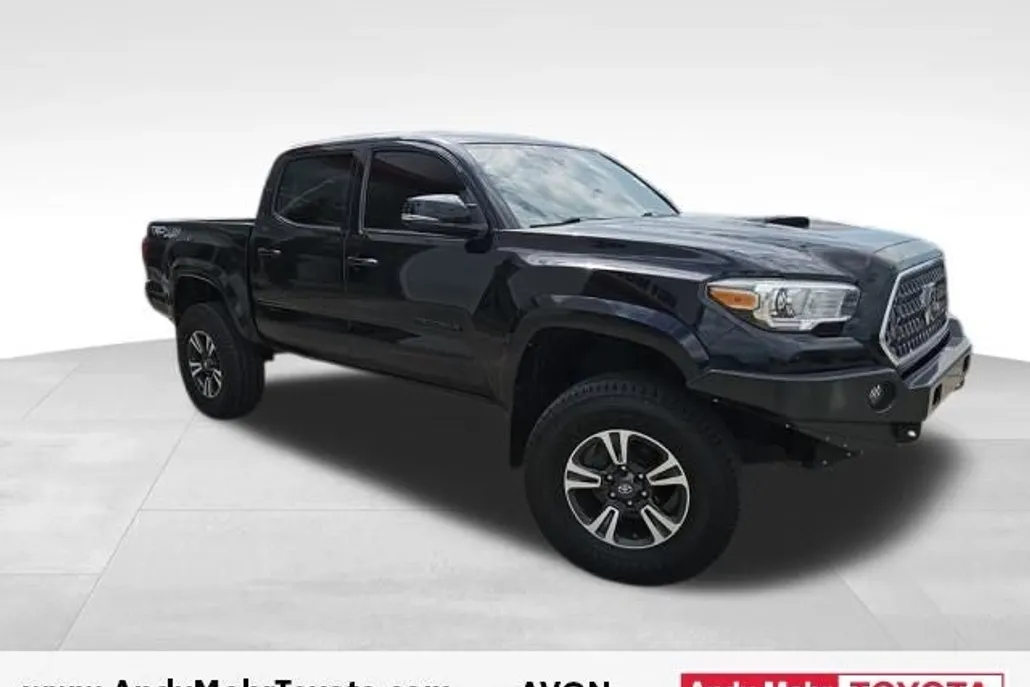 2019 Toyota Tacoma TRD Sport V6 photo 1
