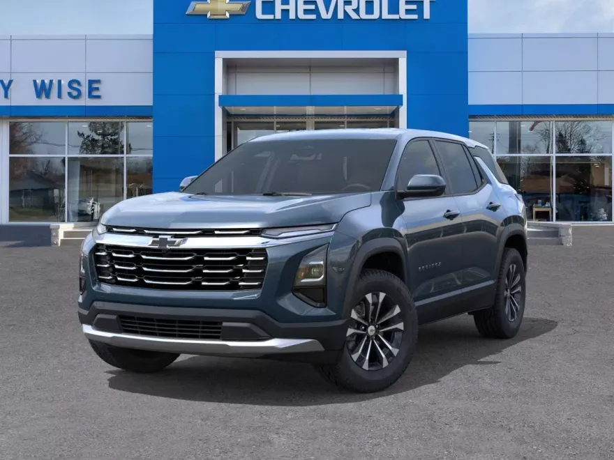 2026 Chevrolet Equinox LT photo 1