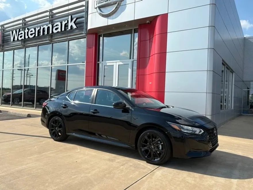 2025 Nissan Sentra SR Midnight Edition photo 1