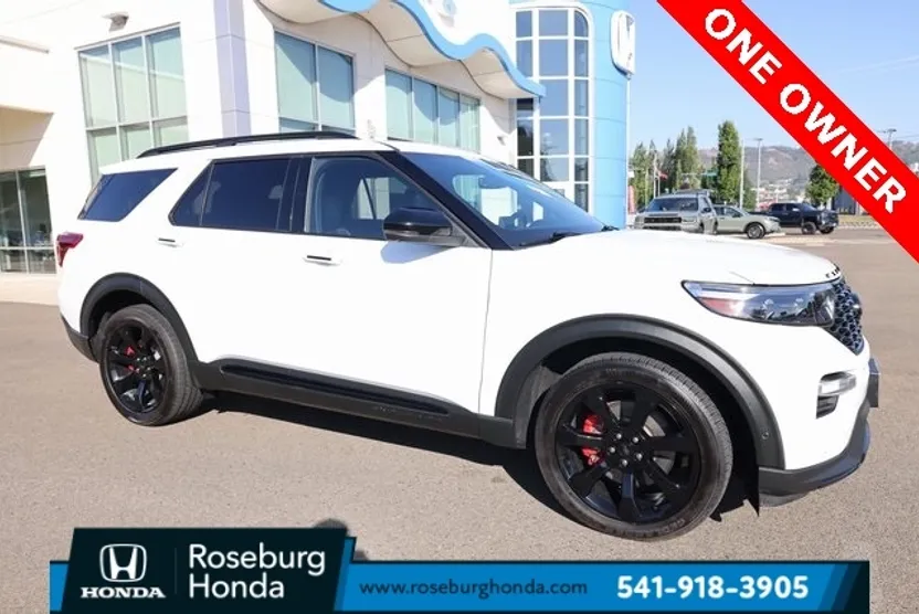 2021 Ford Explorer ST photo 1