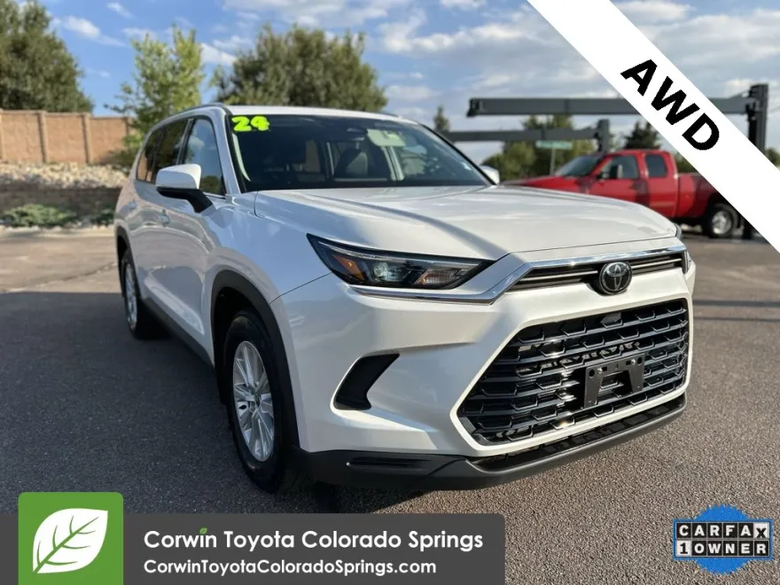 2024 Toyota Grand Highlander XLE photo 1