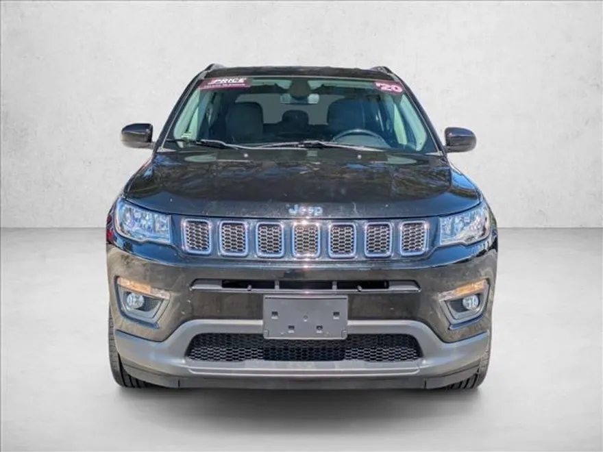 2020 Jeep Compass Latitude photo 1