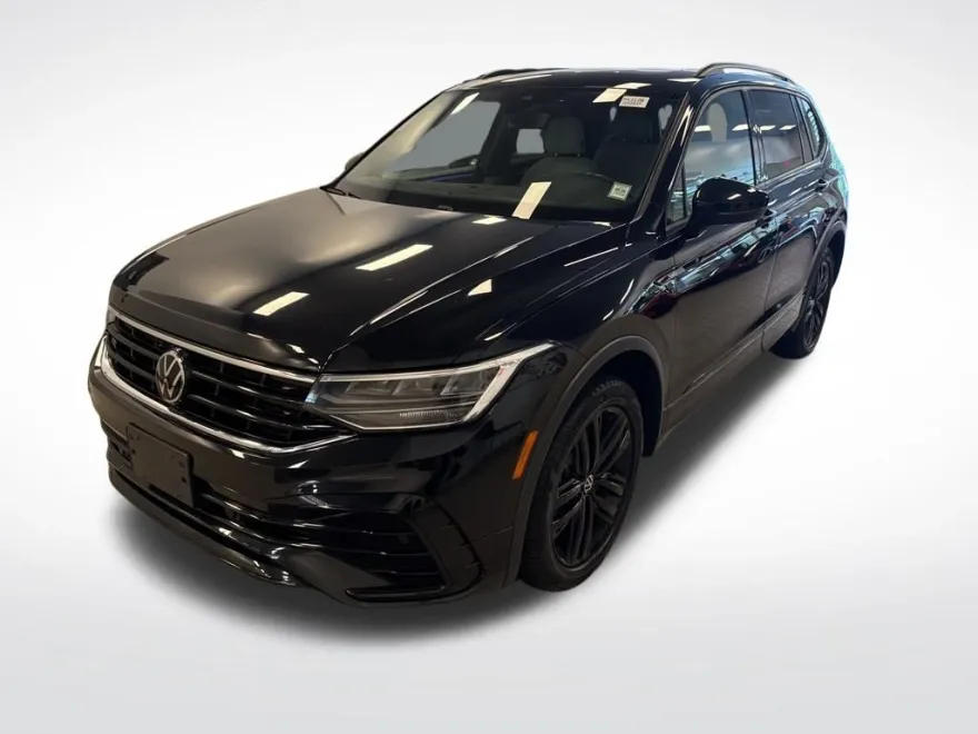 2022 Volkswagen Tiguan SE R-Line Black photo 1
