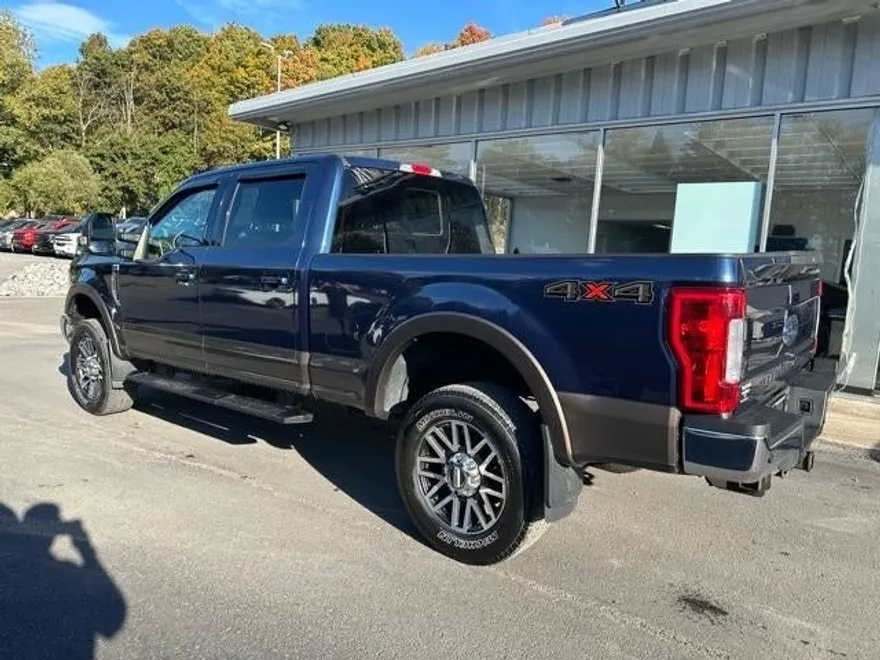 2017 Ford F-250 Lariat photo 1