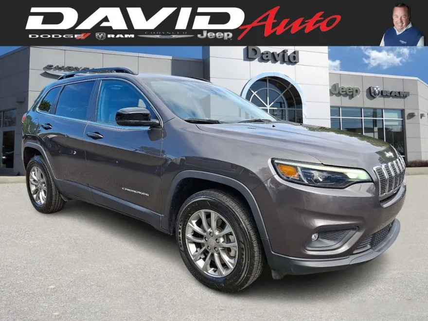 2022 Jeep Cherokee Latitude Lux photo 1