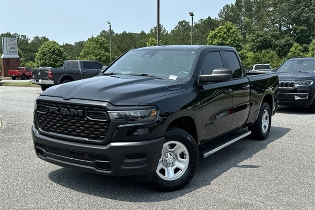 2025 Ram 1500 Tradesman photo 1