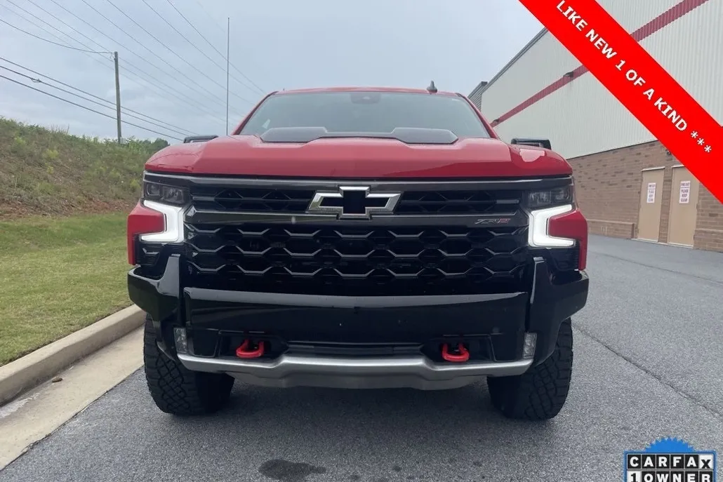 2024 Chevrolet Silverado 1500 ZR2 photo 1