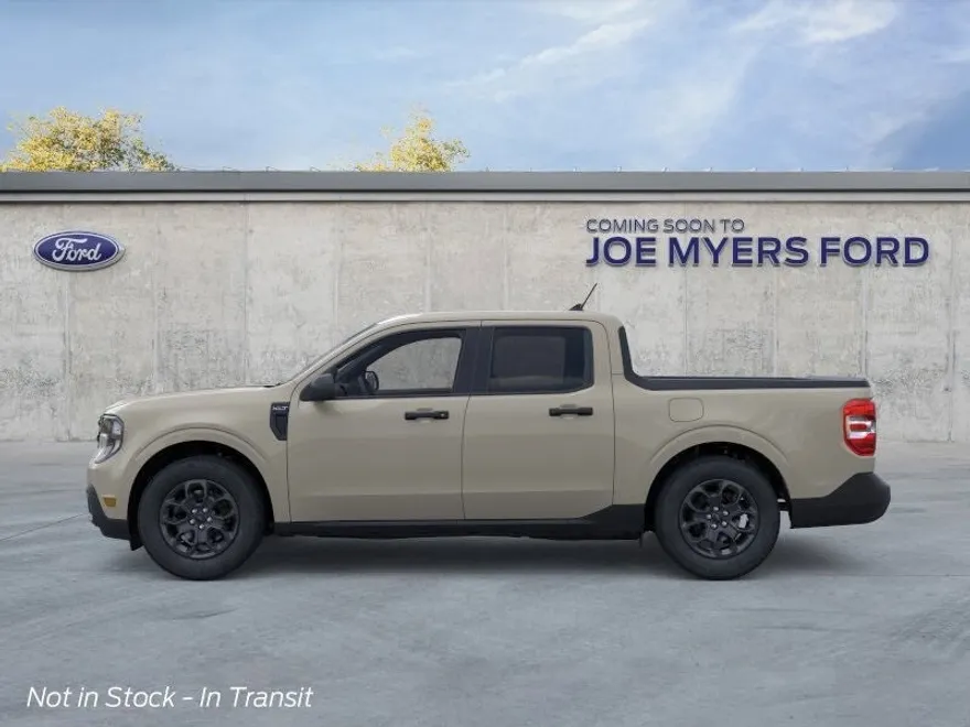 2025 Ford Maverick XLT photo 1