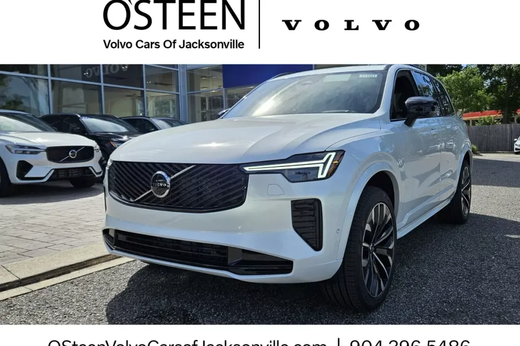2026 Volvo XC90 photo 1
