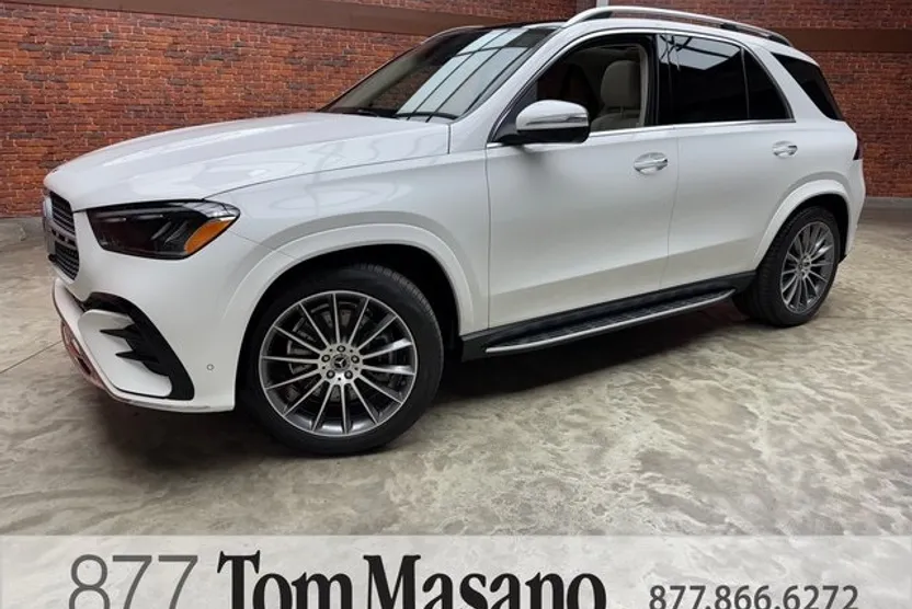 2026 Mercedes Benz GLE 450 4MATIC photo 1