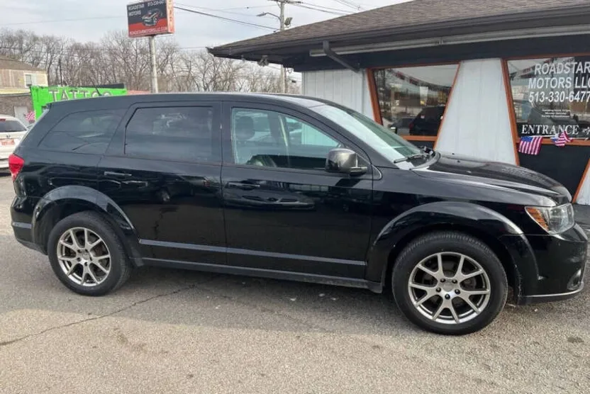 2016 Dodge Journey R/T photo 1