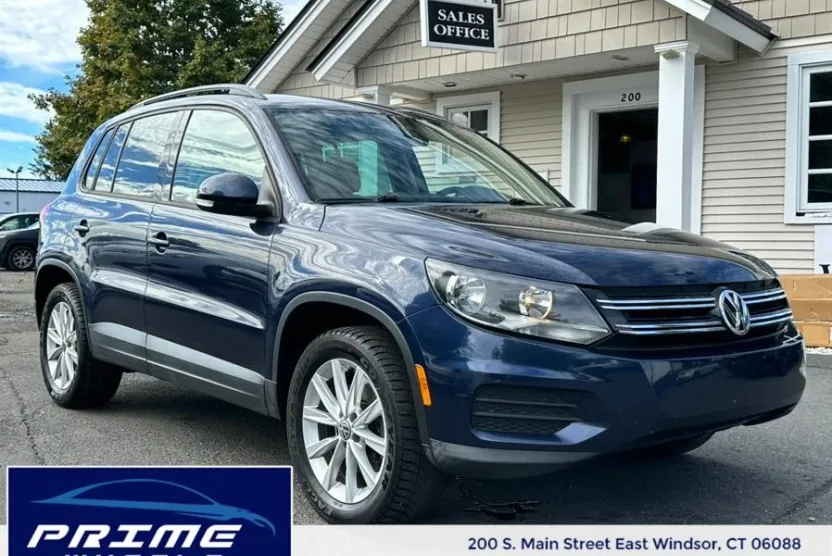 2015 Volkswagen Tiguan SE photo 1