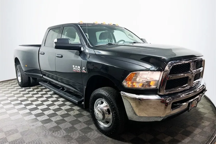 2017 Ram 3500 Tradesman photo 1