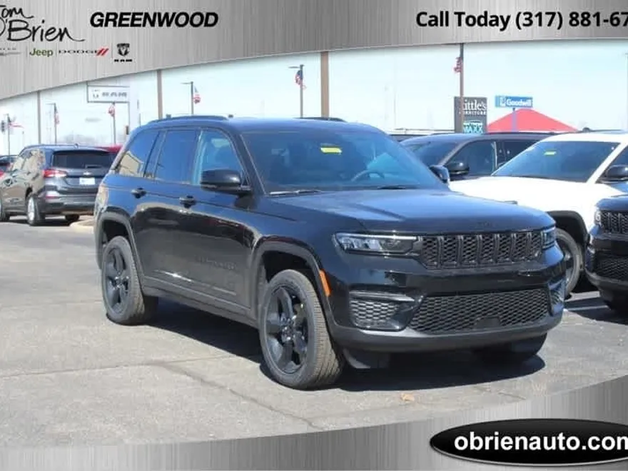 2025 Jeep Grand Cherokee Altitude photo 1