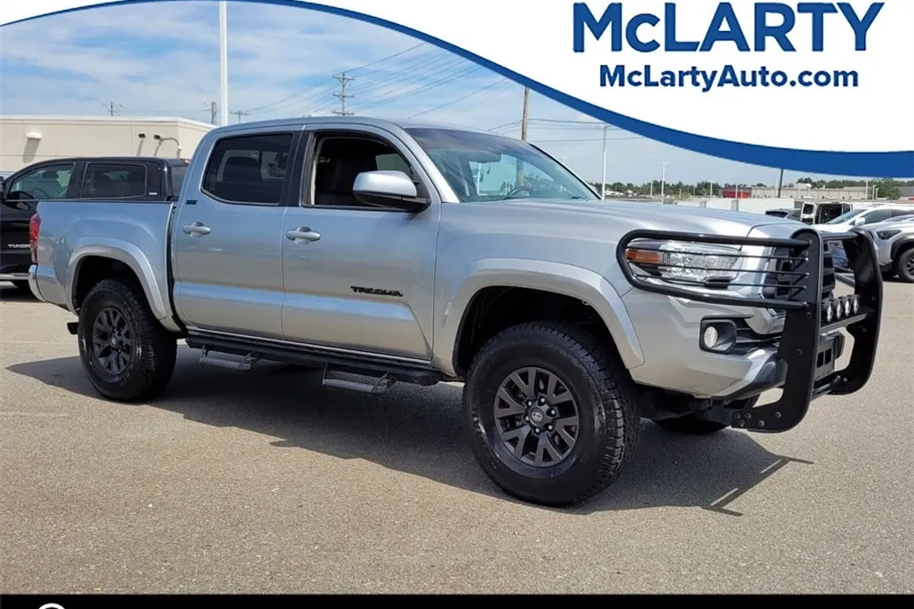 2022 Toyota Tacoma SR5 Double Cab V6 photo 1