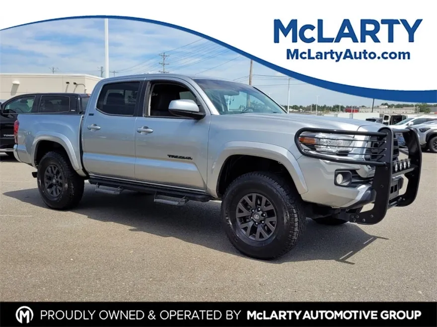 2022 Toyota Tacoma SR5 Double Cab V6 photo 1