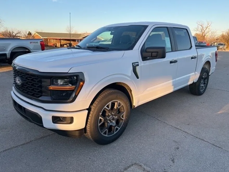 2025 Ford F-150 STX photo 3