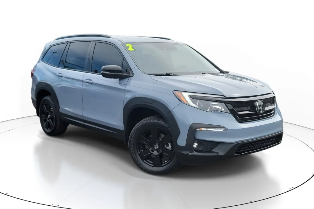 2022 Honda Pilot TrailSport photo 1