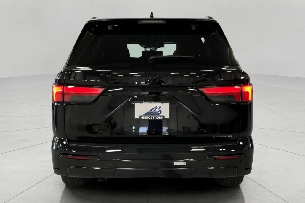 2026 Toyota Sequoia Platinum photo 1