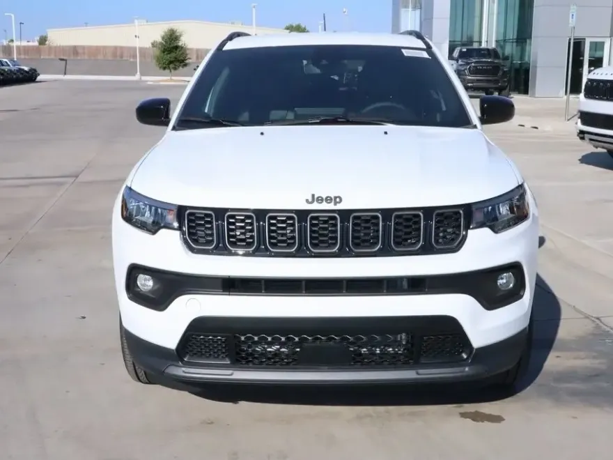 2026 Jeep Compass Latitude photo 1