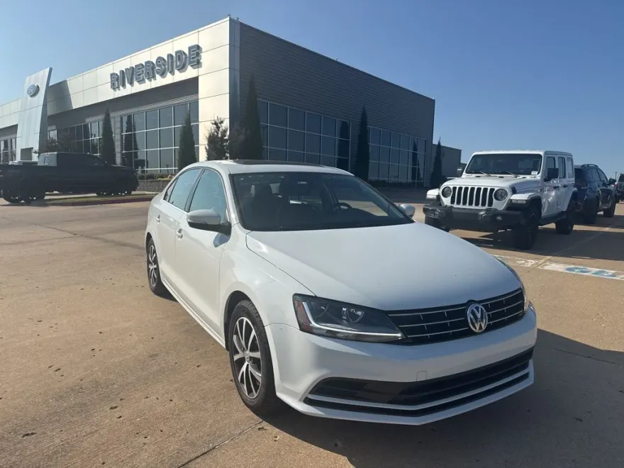 2018 Volkswagen Jetta 1.4T SE photo 1