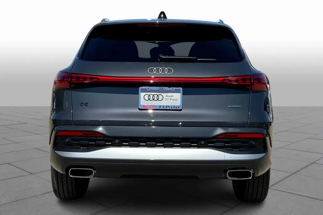2025 Audi Q5 2.0T Premium Plus photo 1