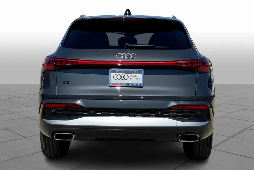 2025 Audi Q5 2.0T Premium Plus photo 1