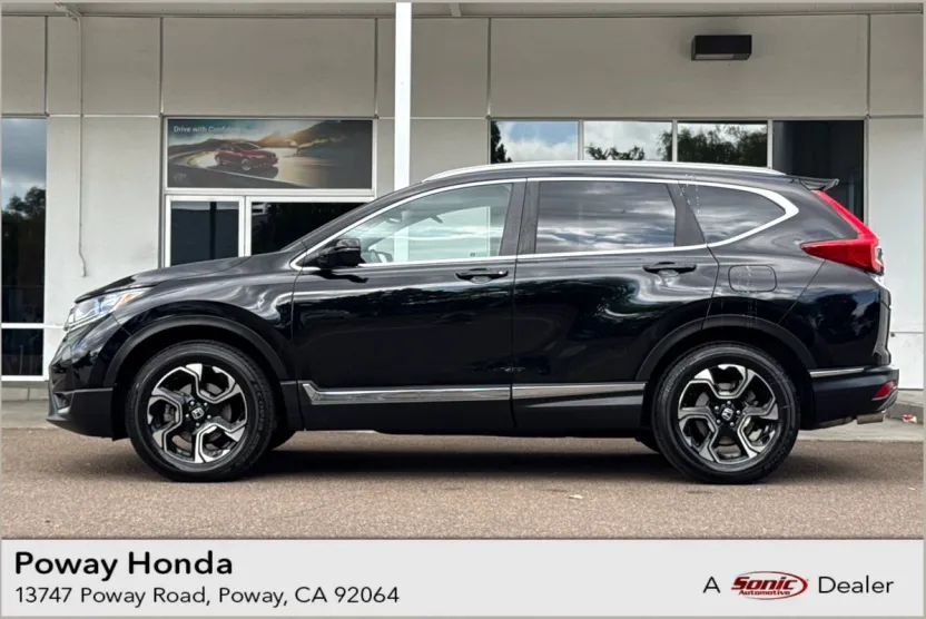 2018 Honda CR-V Touring photo 1