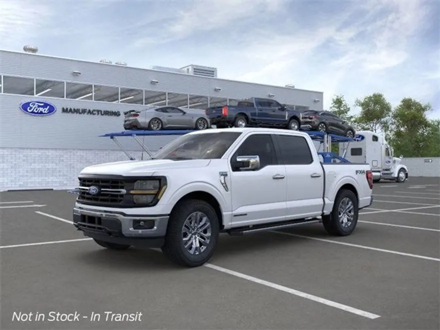 2025 Ford F-150 XLT photo 1