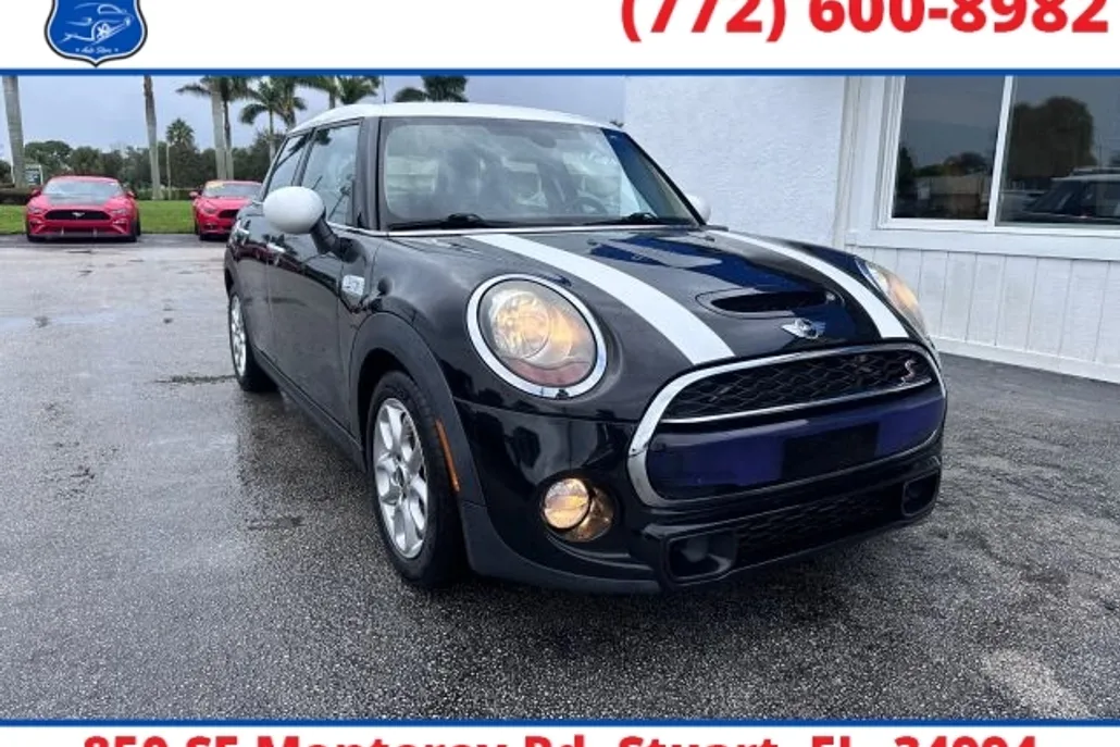 2017 Mini Cooper 4 Door Hardtop S photo 1