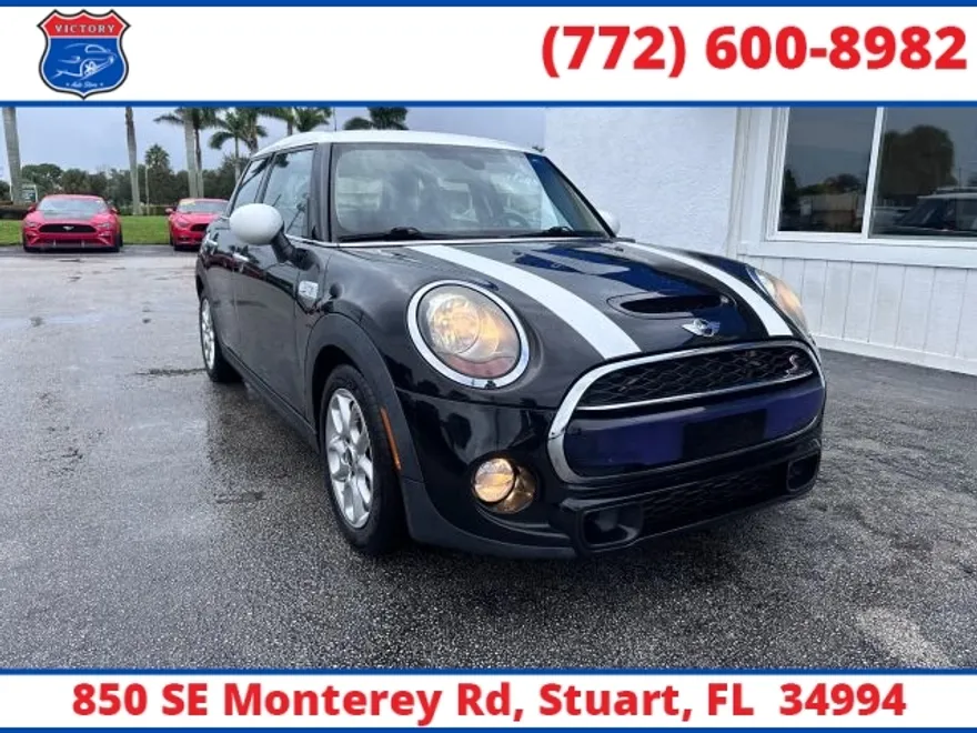 2017 Mini Cooper 4 Door Hardtop S photo 1