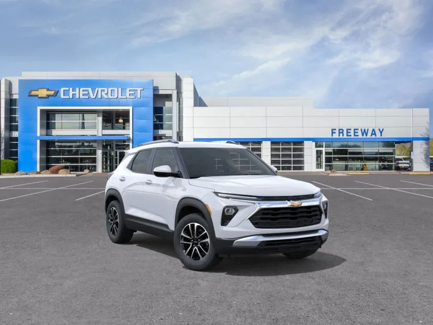 2026 Chevrolet Trailblazer LT photo 1