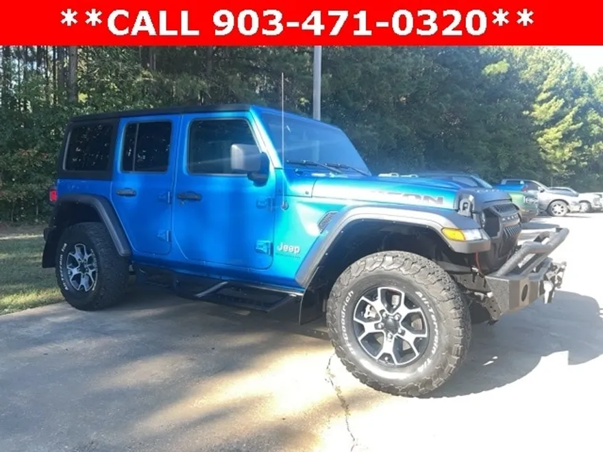 2023 Jeep Wrangler Rubicon photo 1