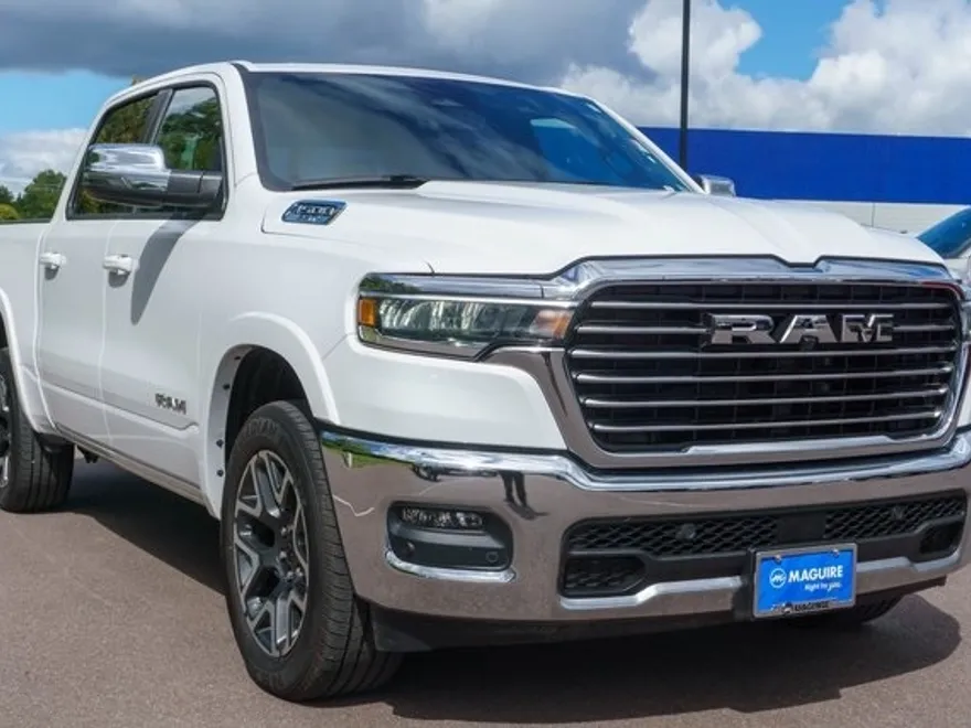 2025 Ram 1500 Laramie photo 1