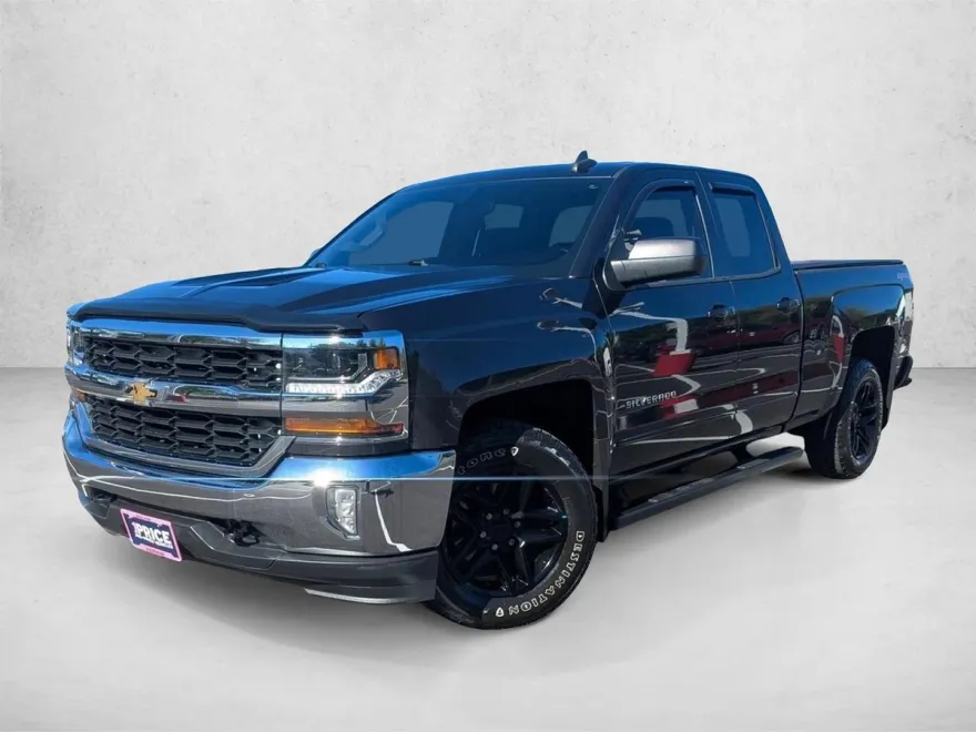 2016 Chevrolet Silverado 1500 LT photo 1