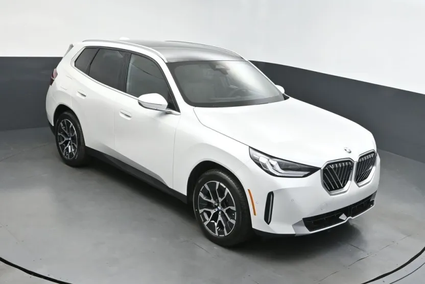 2025 Bmw X3 30x Drive photo 1