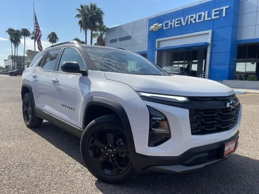 2026 Chevrolet Equinox LT photo 1