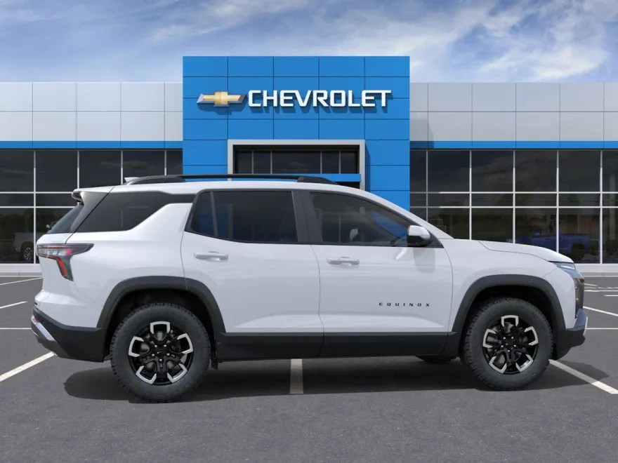 2026 Chevrolet Equinox ACTIV photo 1