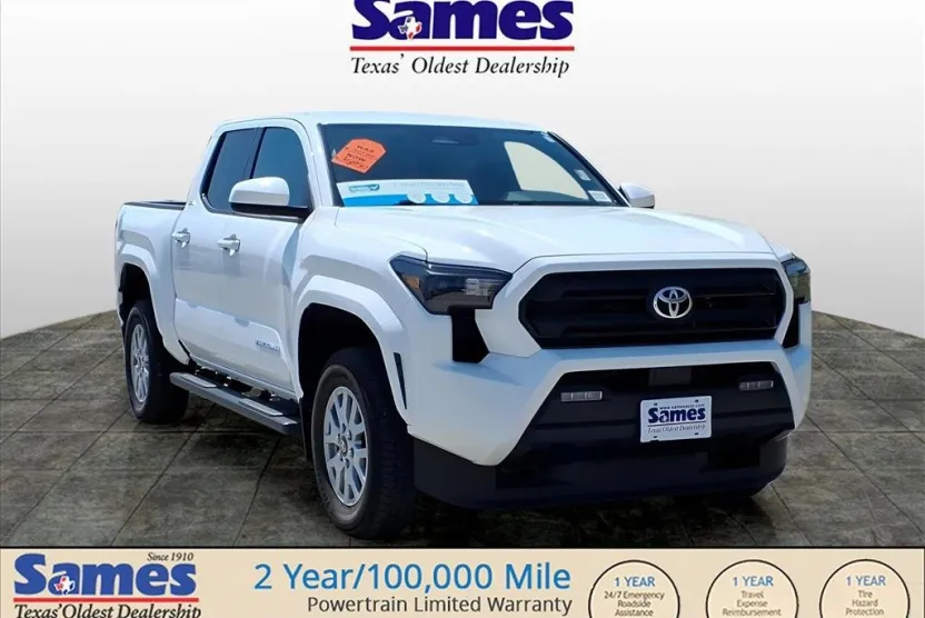 2024 Toyota Tacoma photo 1
