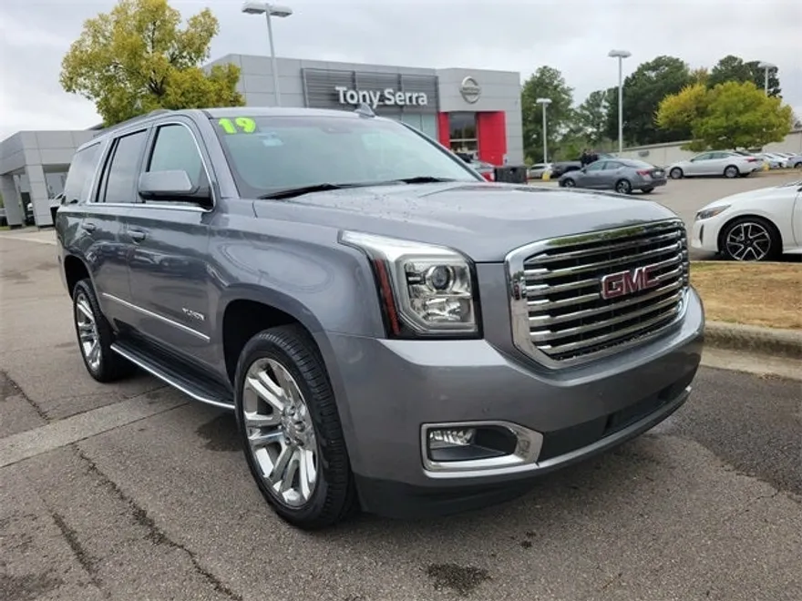 2019 Gmc Yukon SLT photo 1