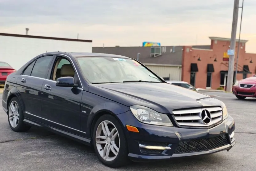 2012 Mercedes Benz C 250 Sport Sedan photo 1