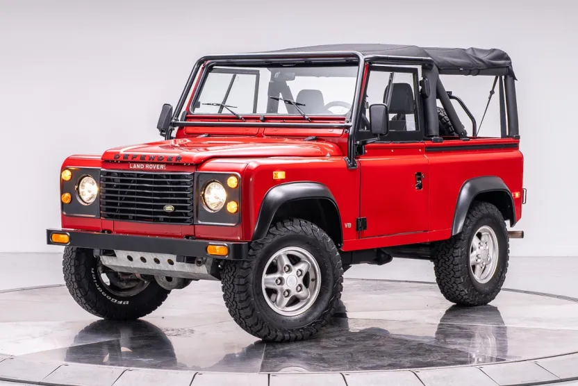 1994 Land Rover Defender photo 1