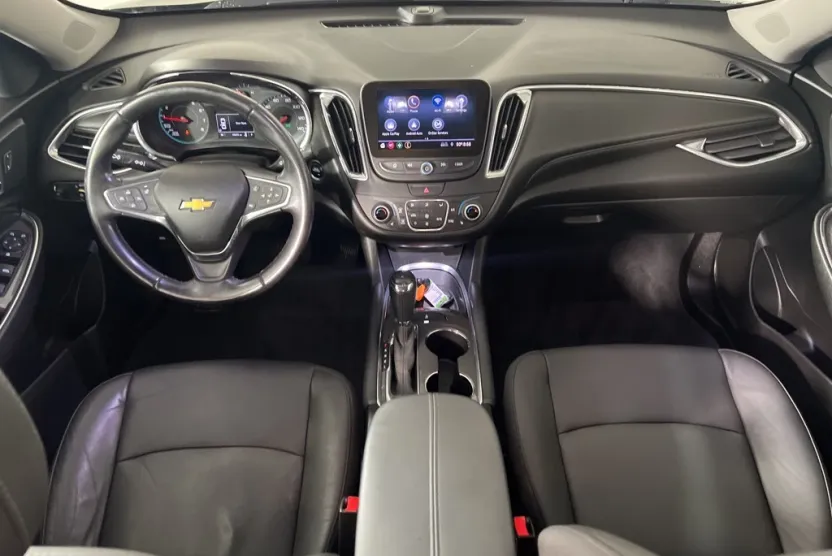 2019 Chevrolet Malibu 1LT photo 1
