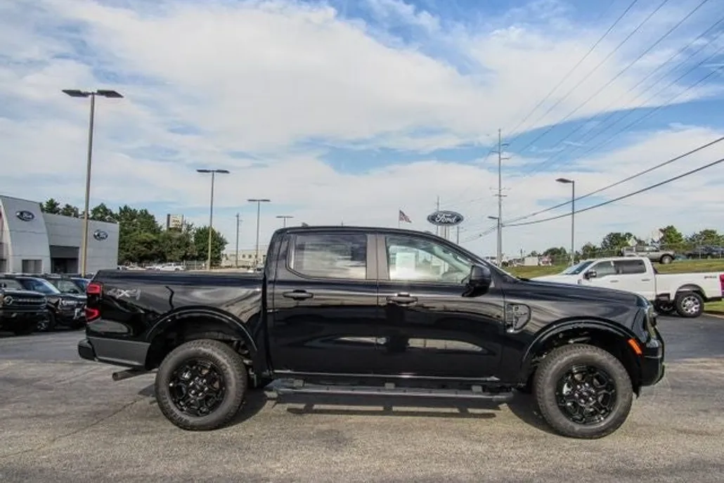 2025 Ford Ranger XLT photo 1