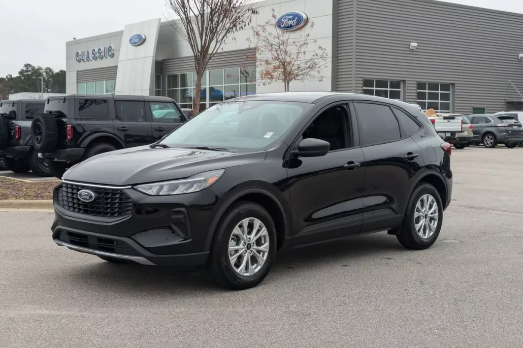 2025 Ford Escape Active photo 1