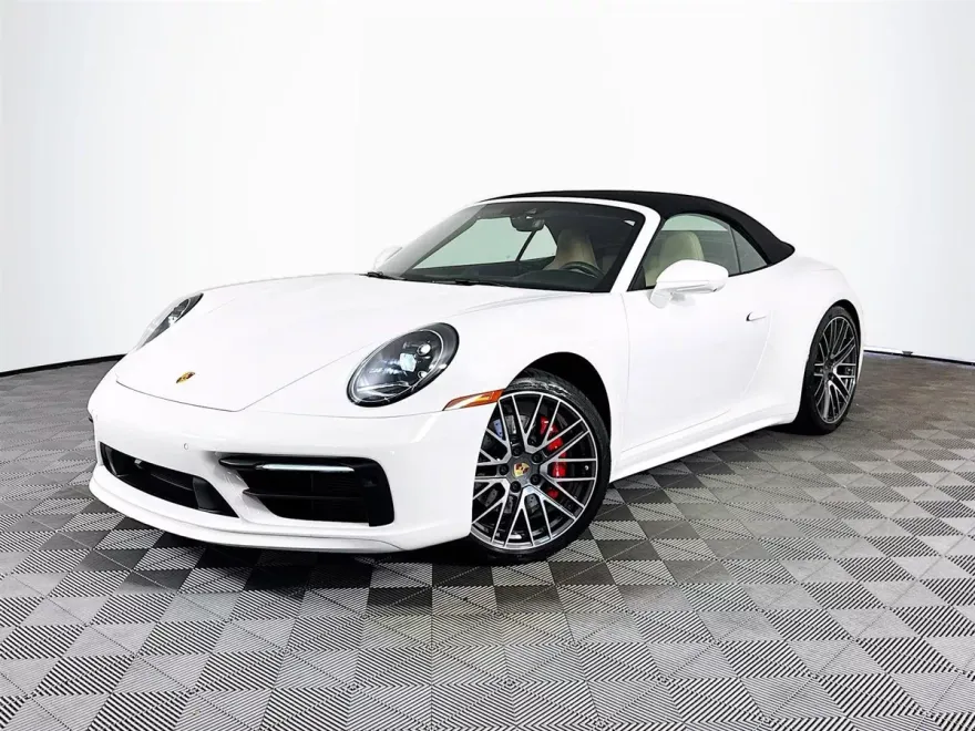 2024 Porsche 911 S photo 1