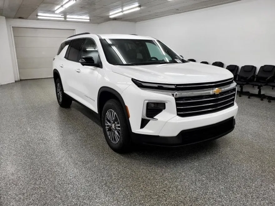 2026 Chevrolet Traverse photo 1