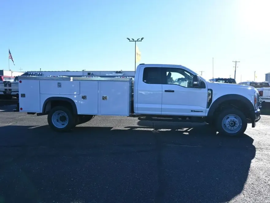 2026 Ford F-450 photo 1